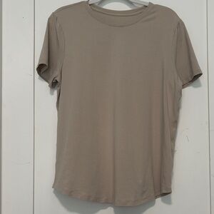 lululemon athletica Taupe Short Sleeve Tee